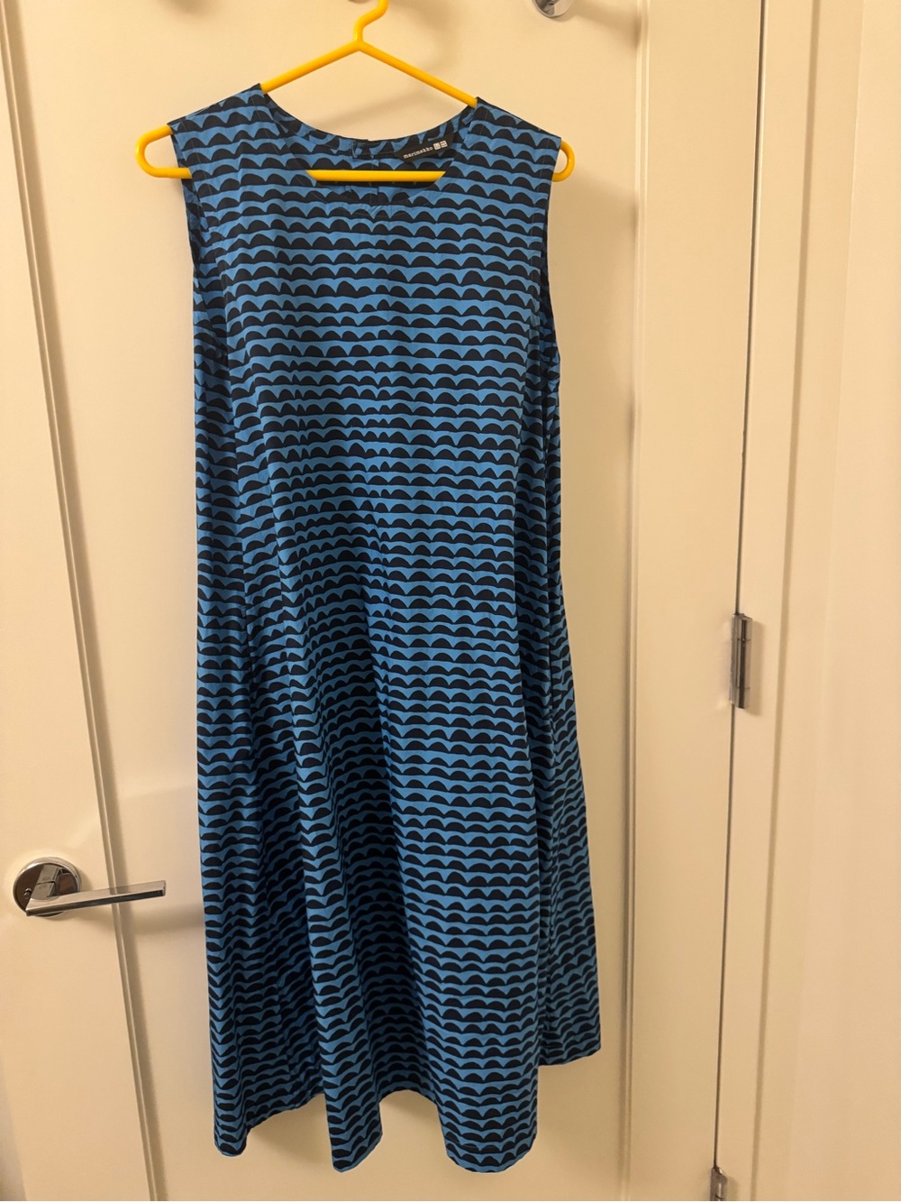 Marimekko X Uniqlo: COTTON A-LINE SLEEVELESS DRESS. Size S
